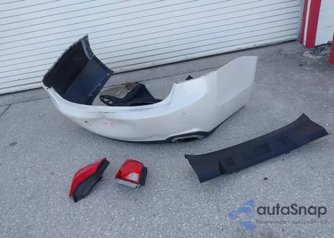 2017 Chevrolet Impala Premier z USA, uszkodzony, nr VIN 2G1145S35H9147907